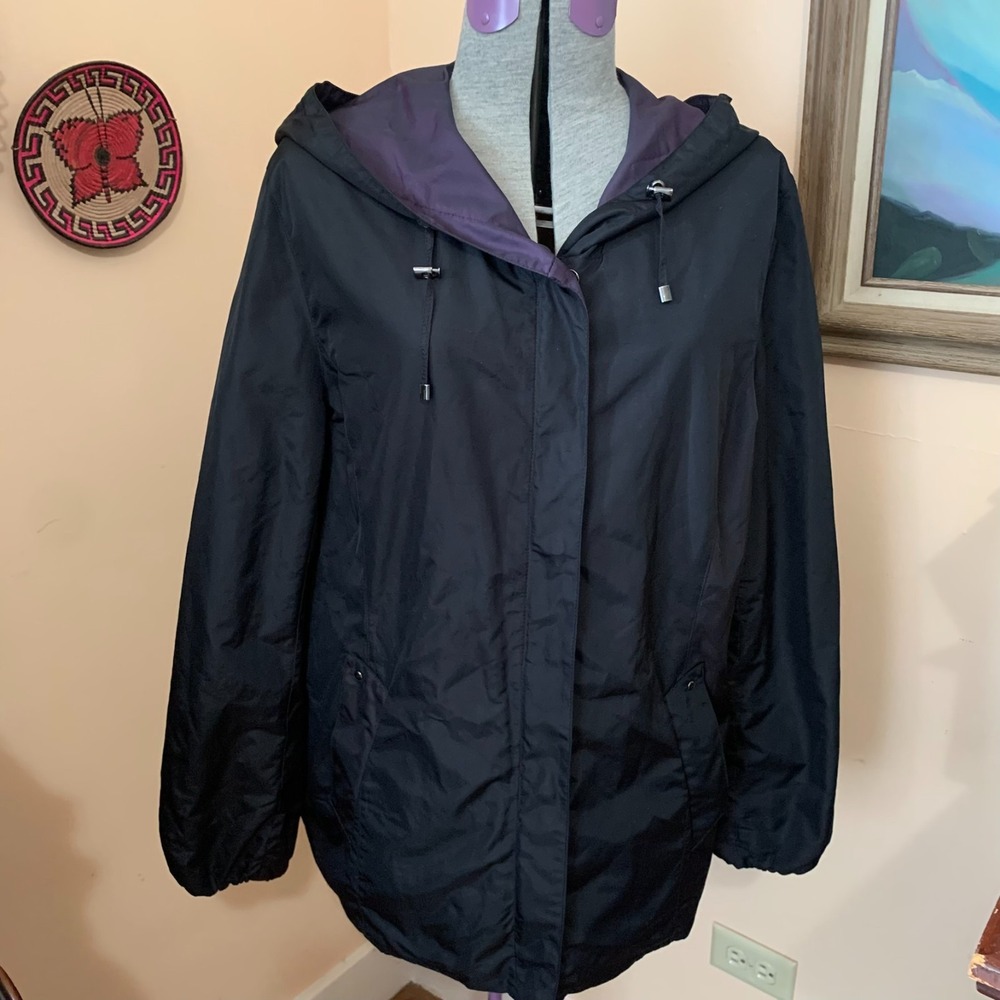 Gallery Reversible Hooded Rain Jacket Black Purple Medium RN 36232